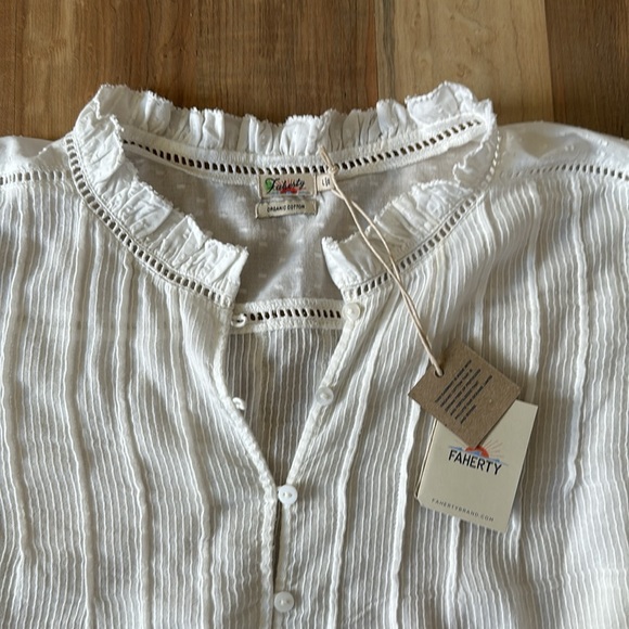 Faherty Brand Willa Top white organic cotton casual bohemian vibes long sleeve - Picture 7 of 9